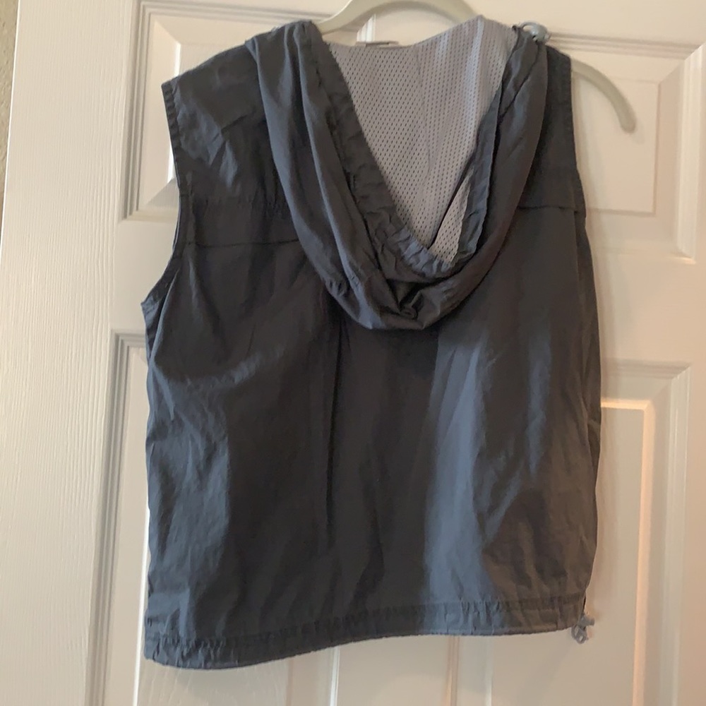 Vintage Gear Vest - Picture 5 of 5
